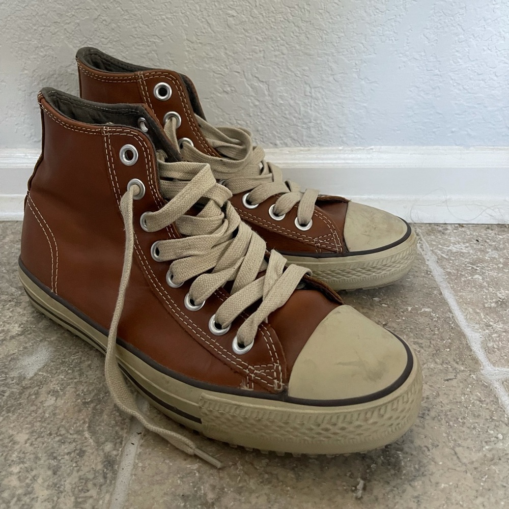 Converse brown leather shoes